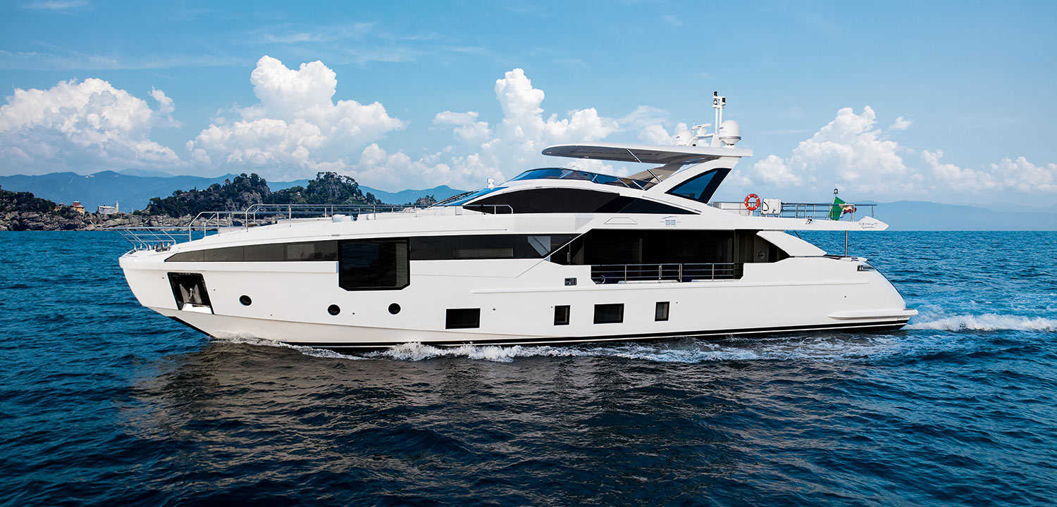 Azimut Grande 32 METRI